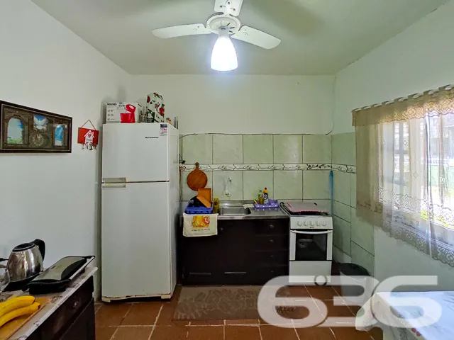 IMÓVEL NO CENTRO DE BALNEÁRIO BARRA DO SUL – ESPAÇ