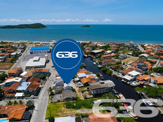 IMÓVEL NO CENTRO DE BALNEÁRIO BARRA DO SUL – ESPAÇ