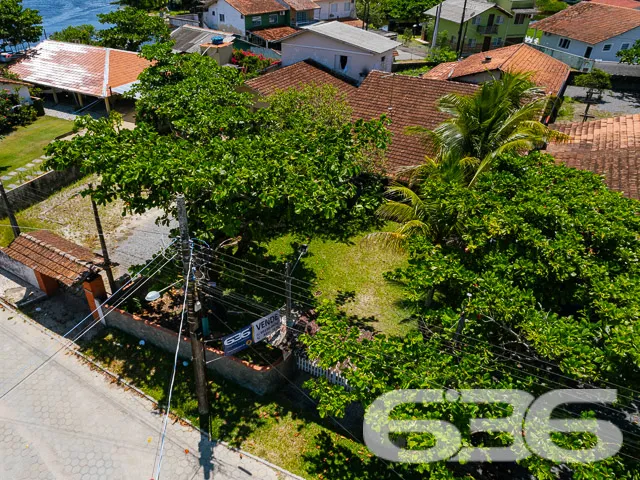 IMÓVEL COM SUÍTE + 2 DORMITÓRIOS NO CORAÇÃO DE BAL