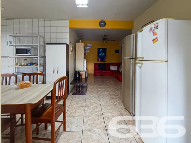 IMÓVEL COM SUÍTE + 2 DORMITÓRIOS NO CORAÇÃO DE BAL