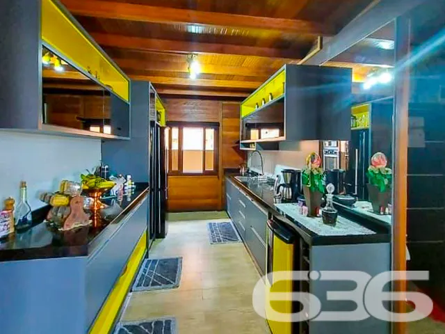 DESCUBRA O CHARME VINTAGE EM ARAQUARI
Este lindo