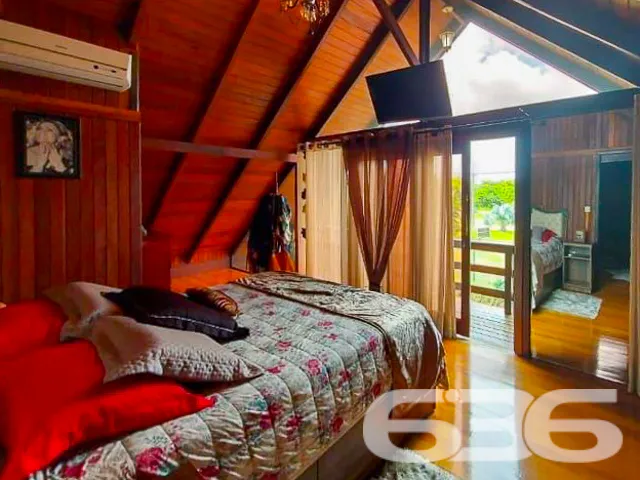 DESCUBRA O CHARME VINTAGE EM ARAQUARI
Este lindo