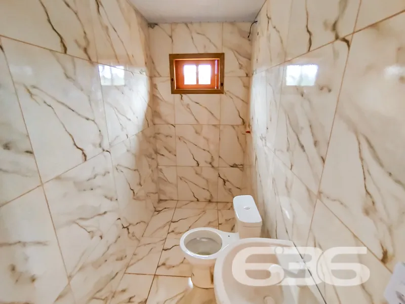 Casa à venda na praia de Ubatuba em São Francisco 