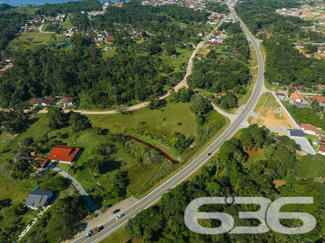 Descubra um pedaço do paraíso em Balneário Barra d
