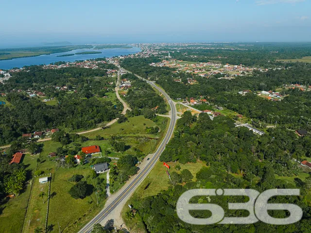 Descubra um pedaço do paraíso em Balneário Barra d