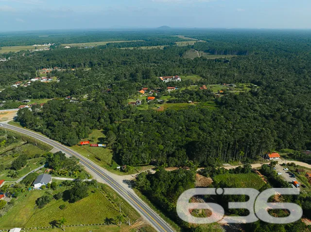 Descubra um pedaço do paraíso em Balneário Barra d
