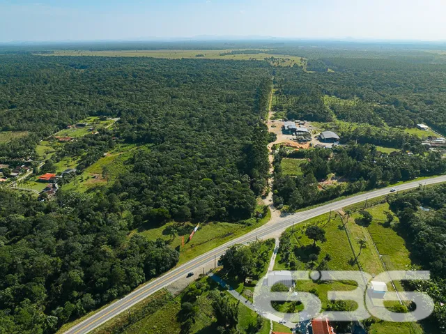 Descubra um pedaço do paraíso em Balneário Barra d