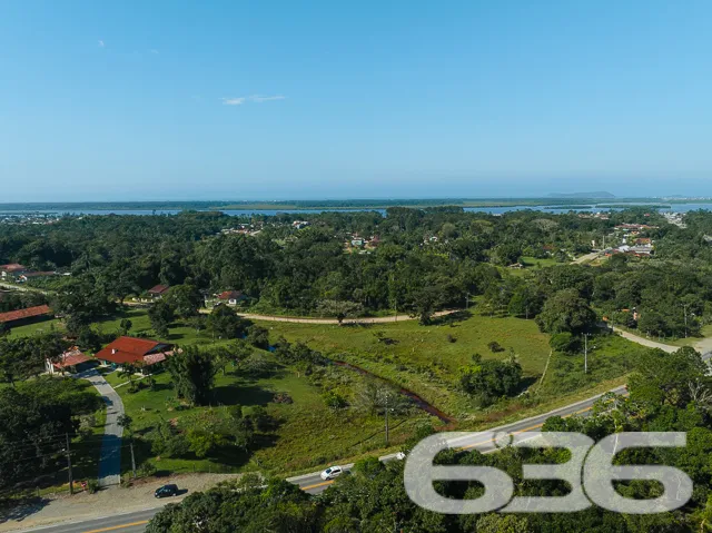 Descubra um pedaço do paraíso em Balneário Barra d