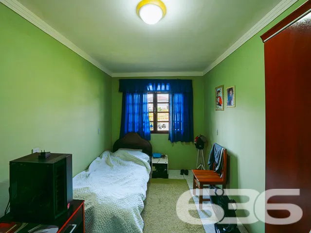 Descubra a versatilidade e o potencial deste imóve