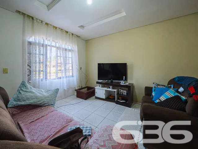 Descubra a versatilidade e o potencial deste imóve