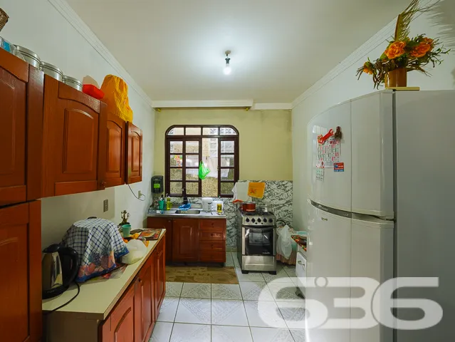 Descubra a versatilidade e o potencial deste imóve