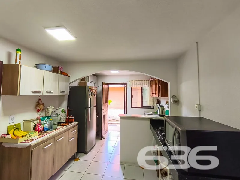 Casa à venda no bairro Petrópolis, Joinville | 3 q