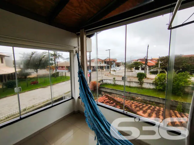 Apresentamos um excelente sobrado no coração de Ba