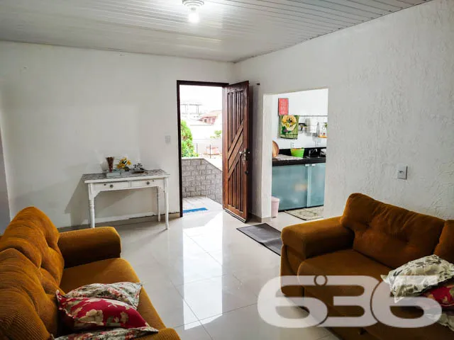 Apresentamos um excelente sobrado no coração de Ba