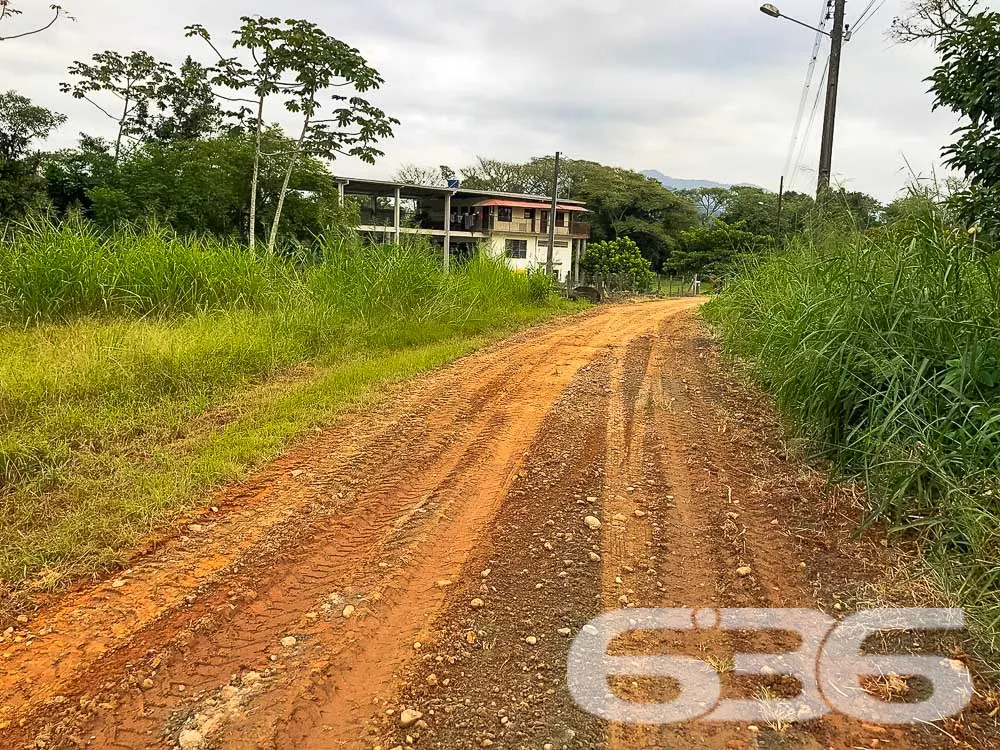 Terreno Espaçoso à Venda em Pirabeiraba Centro

De