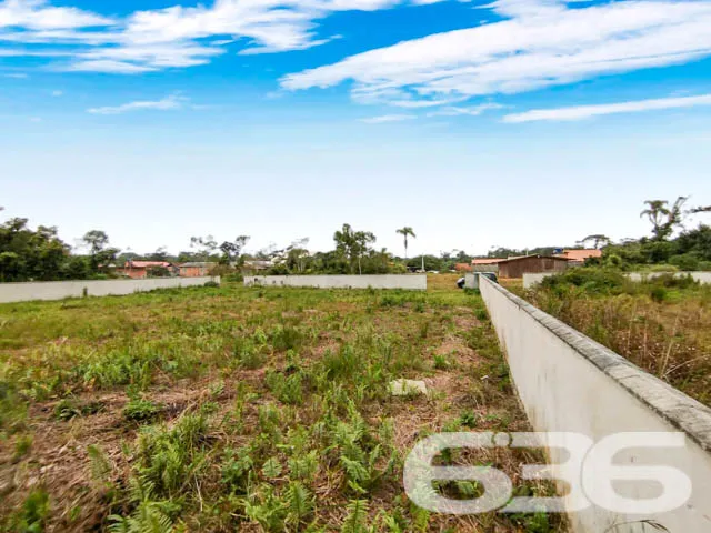 Terreno murado à venda em São Francisco do Sul, SC