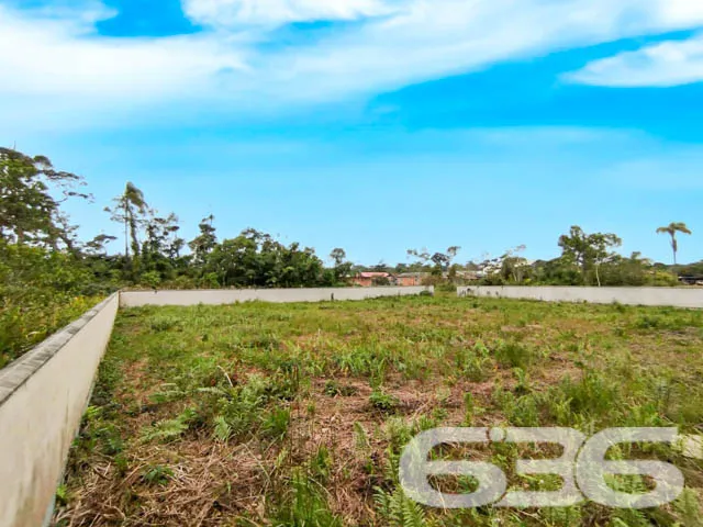 Terreno murado à venda em São Francisco do Sul, SC