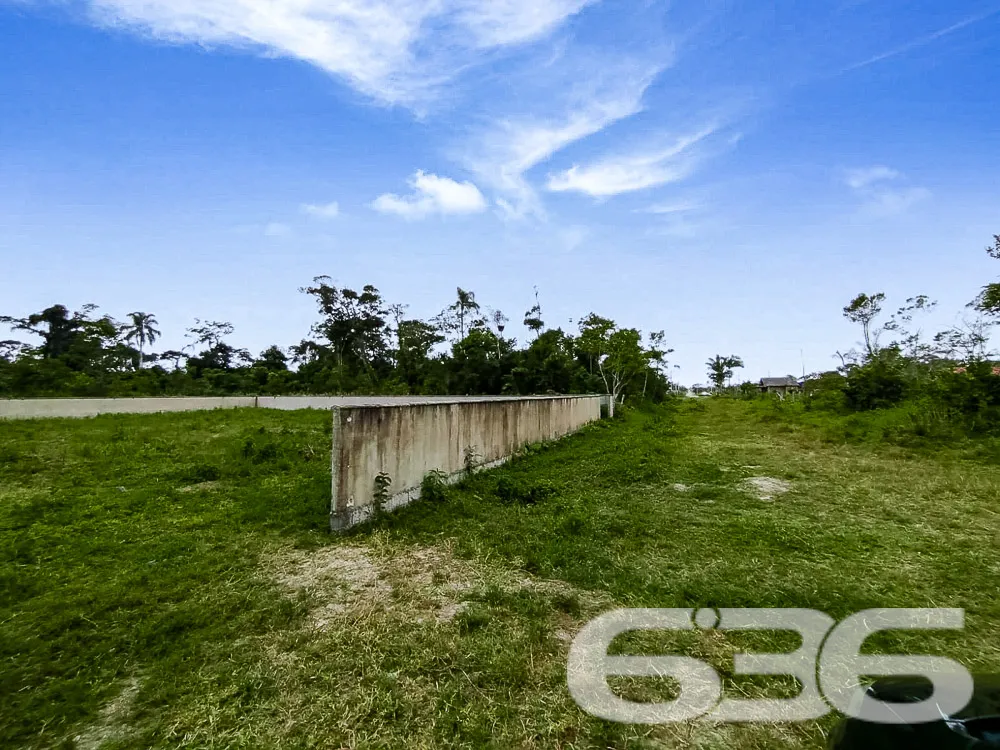 Terreno Plano e Murado em São Francisco do Sul - P