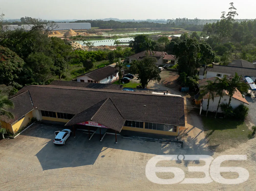 ImĂłvel Comercial em Araquari, SC - Oportunidade Im