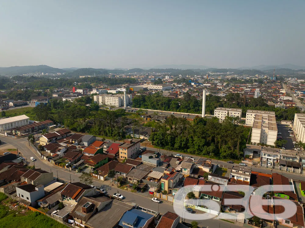 Casa Espetacular com Espaços Generosos no Vila Nov