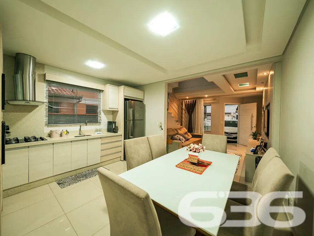 Geminado no Jardim Iririú, Joinville, SC

Já imagi