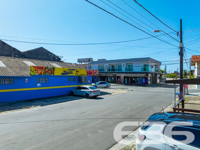 Oportunidade única de investimento em Balneário Ba