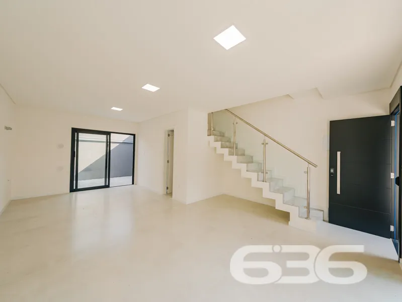 Sobrado à venda no bairro América, Joinville | 2 v