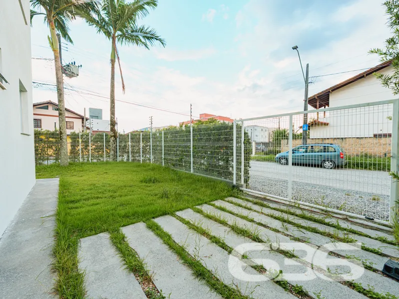 Apartamento Giardino à venda no Aventureiro, Joinv