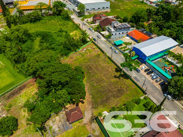 Terreno à Venda em Joinville, SC - Bairro Bom Reti
