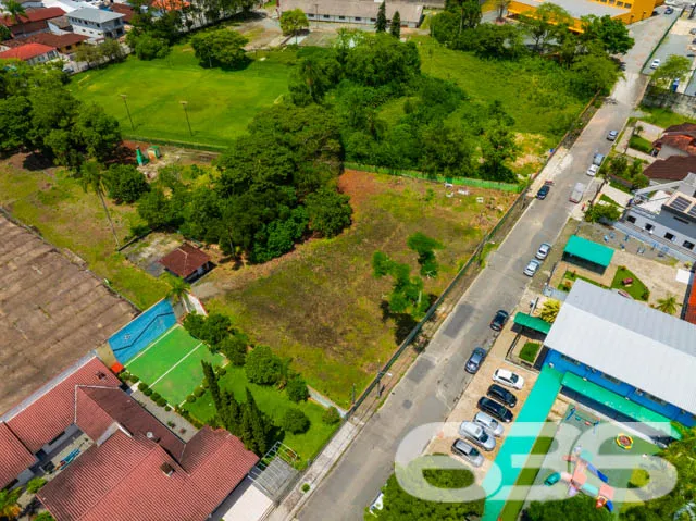 Terreno à Venda em Joinville, SC - Bairro Bom Reti