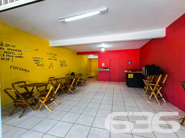 Sobrado comercial e residencial à venda no bairro 