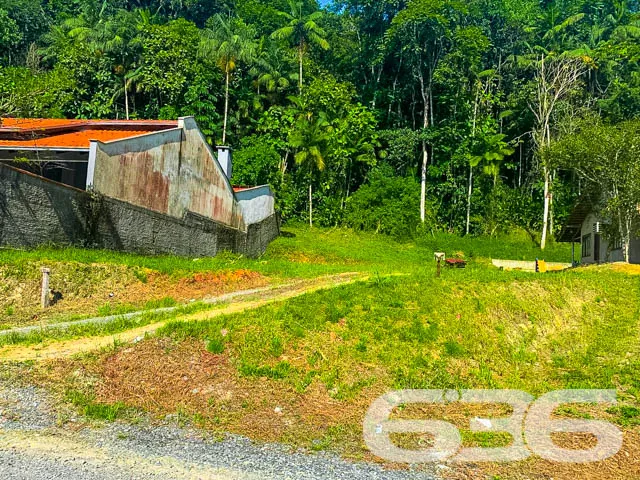 Descubra seu Novo Espaço: Terreno à Venda em Joinv