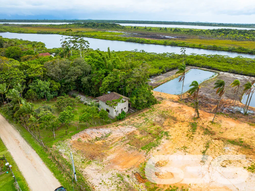 Terreno à Venda em Balneário Barra do Sul – SC
Exc