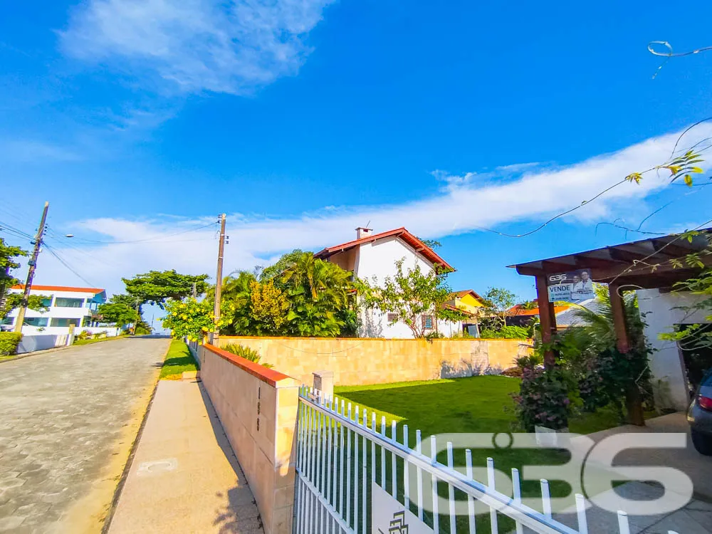 Descubra Seu Novo Lar no Paraíso de São Francisco