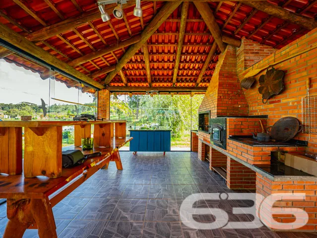 Descubra seu próprio refúgio em Campo Alegre, SC! 