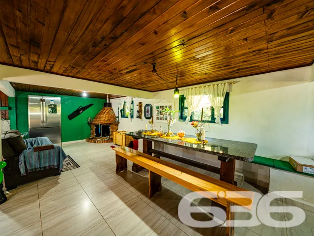 Descubra seu próprio refúgio em Campo Alegre, SC! 