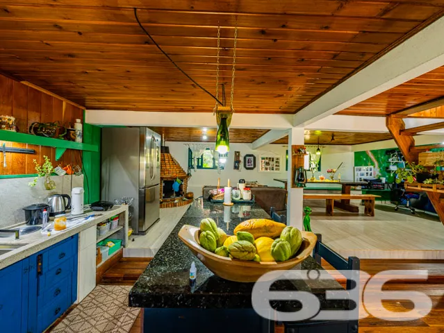 Descubra seu próprio refúgio em Campo Alegre, SC! 