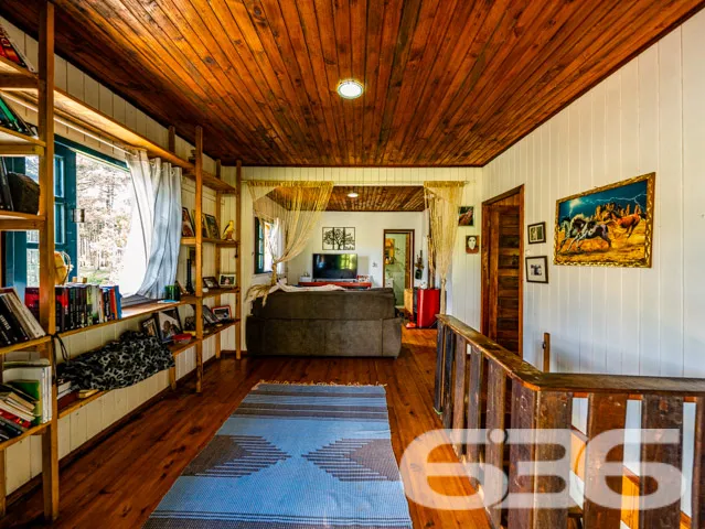 Descubra seu próprio refúgio em Campo Alegre, SC! 