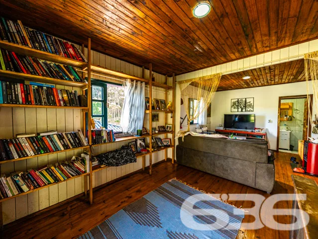 Descubra seu próprio refúgio em Campo Alegre, SC! 