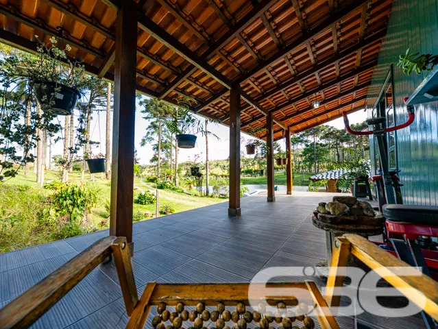 Descubra seu próprio refúgio em Campo Alegre, SC! 