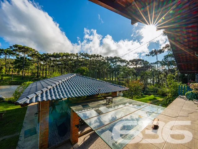 Descubra seu próprio refúgio em Campo Alegre, SC! 