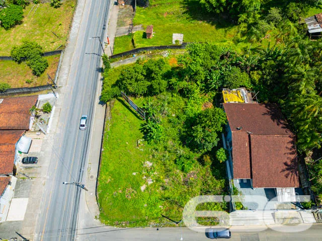 Oportunidade Única em Joinville: Terreno em João C