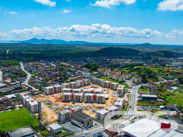 Oportunidade Única em Joinville: Terreno em João C