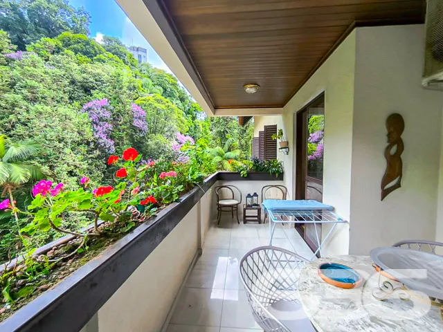 Descubra a elegância e exclusividade de morar em u