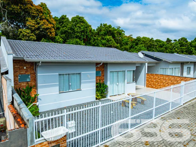 Descubra seu próximo lar nesta charmosa residência