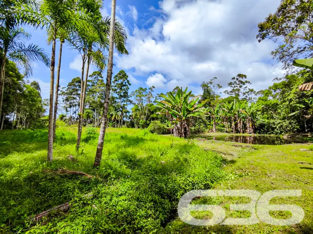 Descubra o Encanto Rústico e Moderno desta Chácara