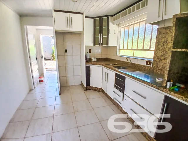 Aprecie a tranquilidade e o potencial desta residê