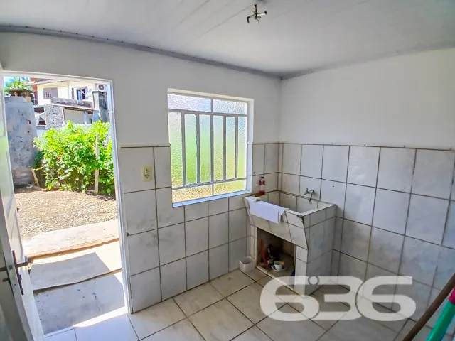 Aprecie a tranquilidade e o potencial desta residê