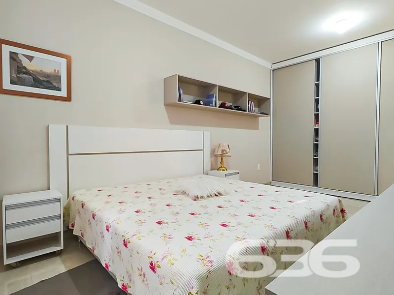 Casa Alto Padrão à Venda no Bairro Ubatuba – São F