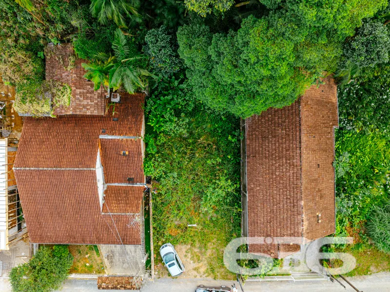 Terreno à venda no bairro Glória em Joinville/SC –